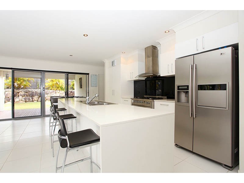 18 Corymbia Way, Molendinar QLD 4214