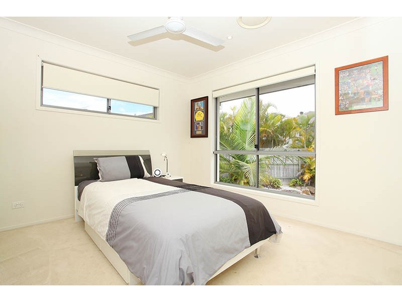 18 Corymbia Way, Molendinar QLD 4214