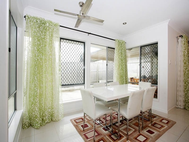 26 Hazelmere Crescent, Ormeau QLD 4208