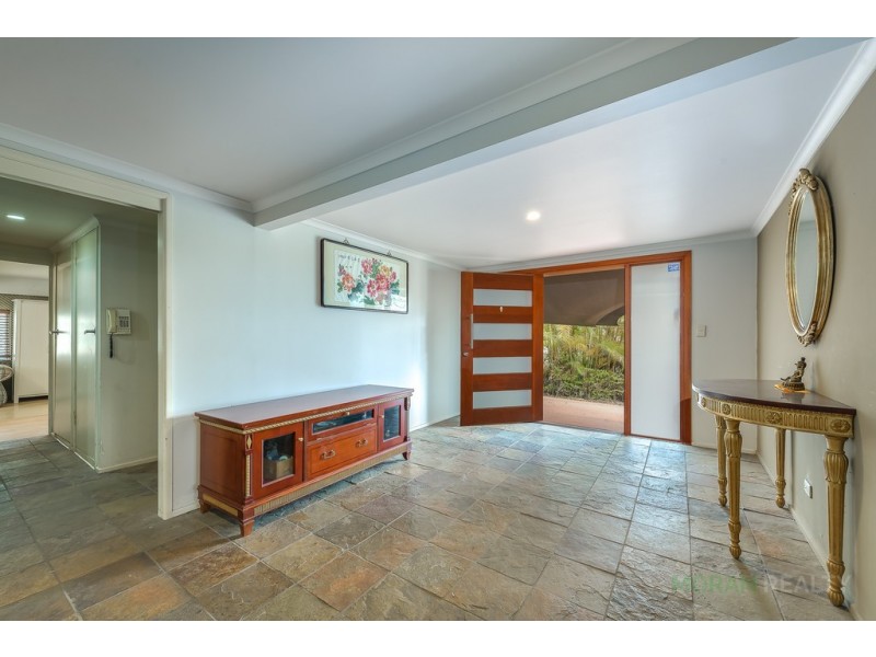 25 Darling Crescent, Molendinar QLD 4214