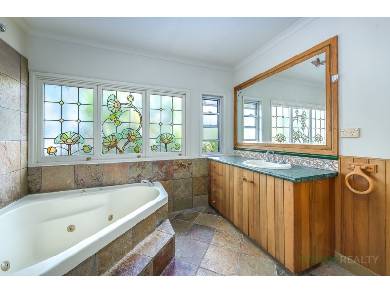 25 Darling Crescent, Molendinar QLD 4214