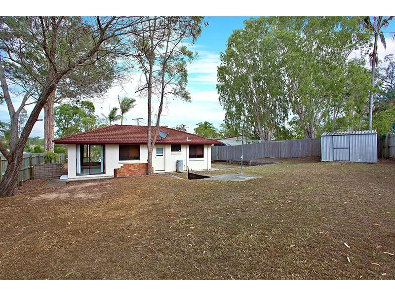 11 Trailwood Court, Eagleby QLD 4207