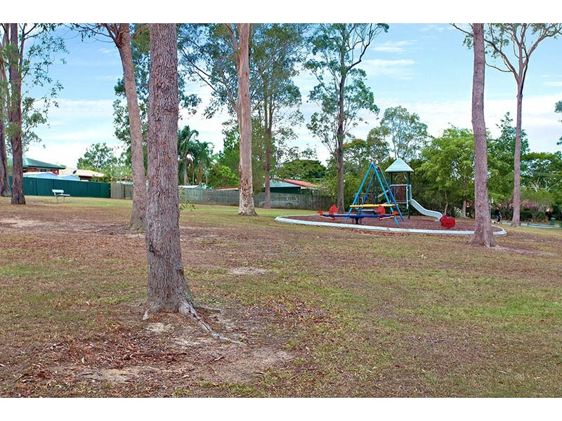 11 Trailwood Court, Eagleby QLD 4207