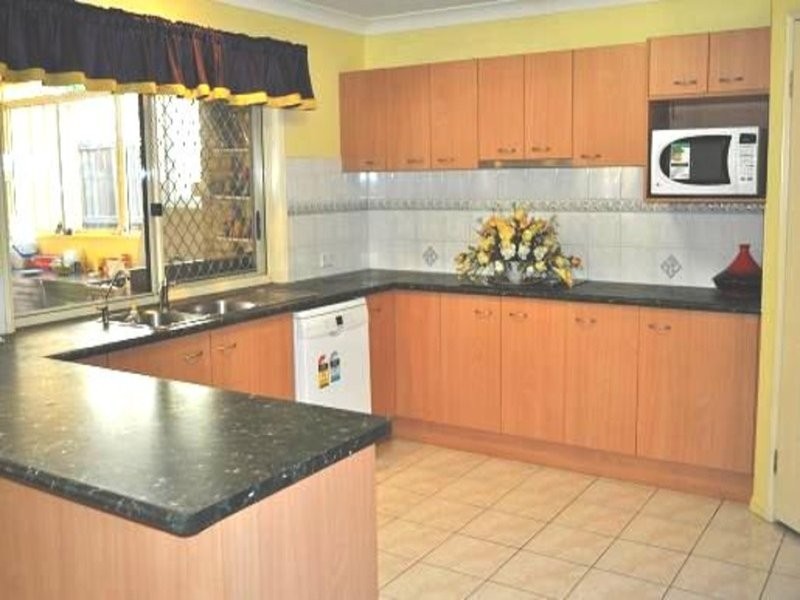 34 Dellwood Circuit, Molendinar QLD 4214