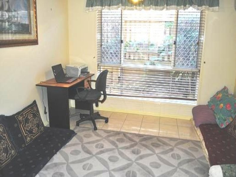 34 Dellwood Circuit, Molendinar QLD 4214