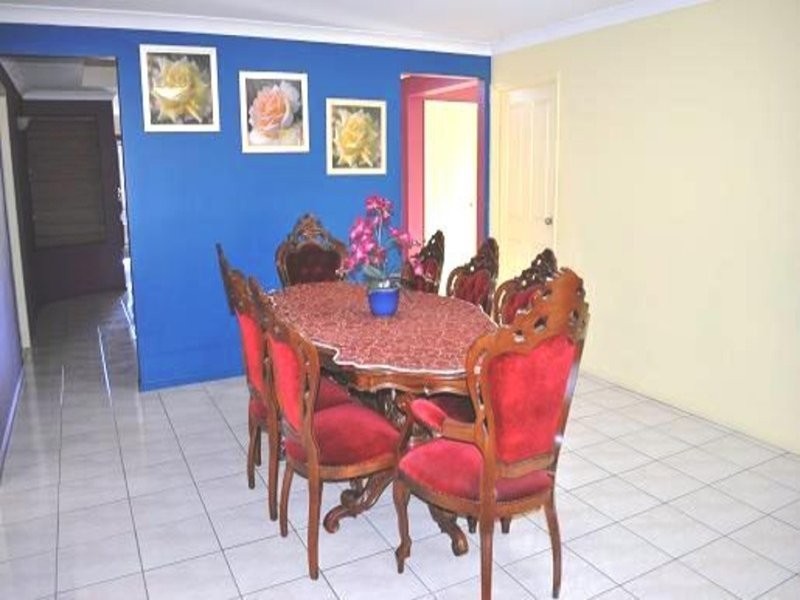 34 Dellwood Circuit, Molendinar QLD 4214