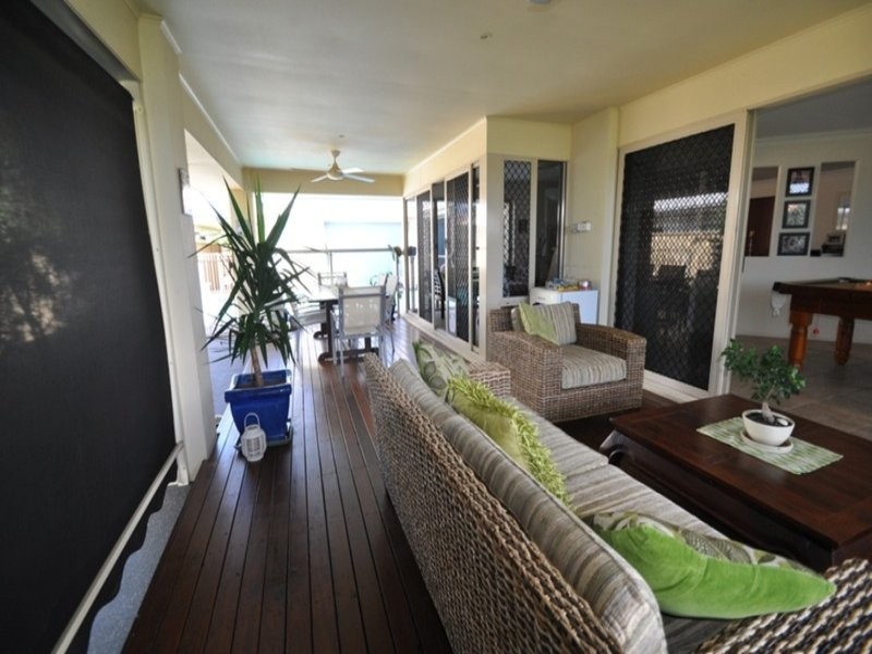 112 crestwood  Drive, Molendinar QLD 4214