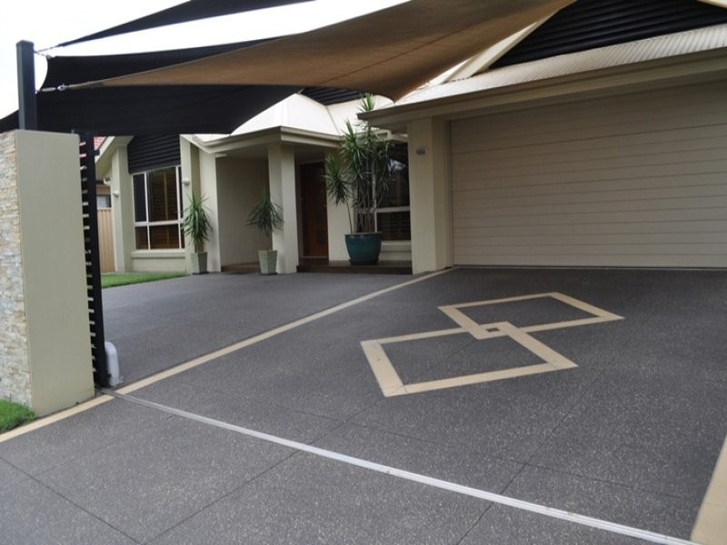 112 crestwood  Drive, Molendinar QLD 4214