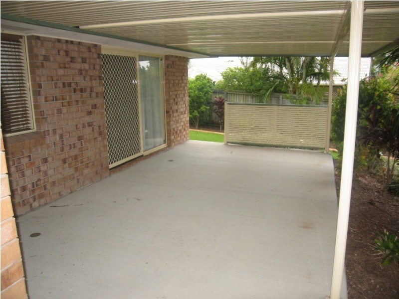 15 Oak Hill Crescent, Parkwood QLD 4214