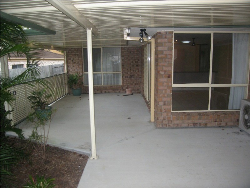 15 Oak Hill Crescent, Parkwood QLD 4214