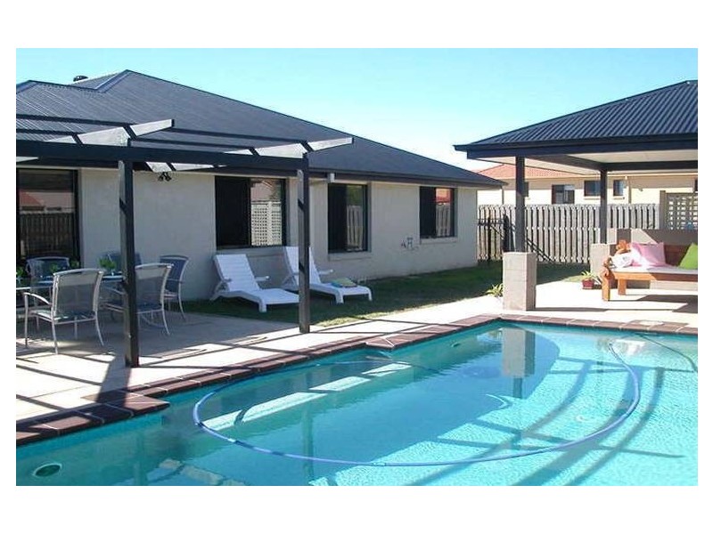 15 Redgum Place, Molendinar QLD 4214