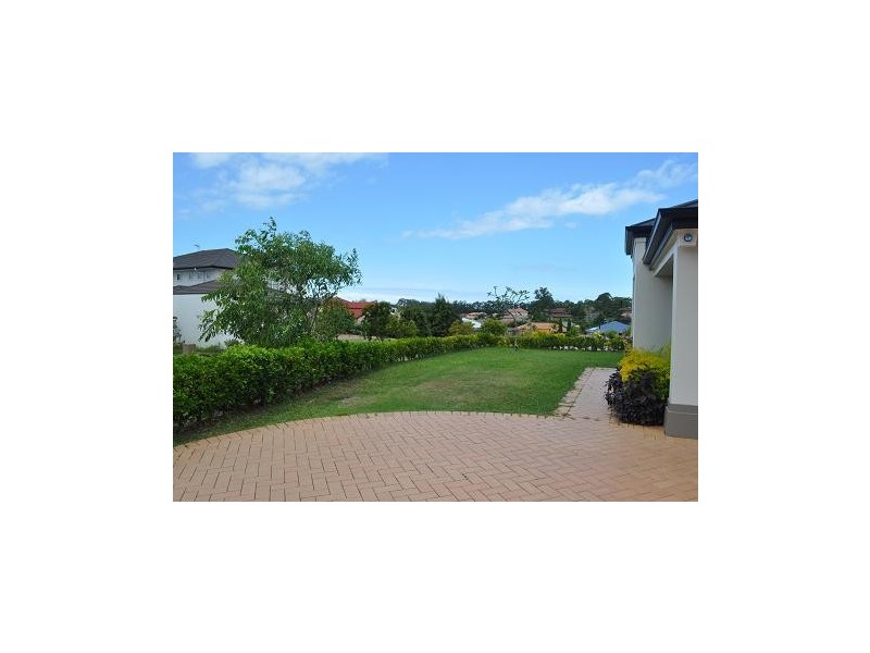 15 Redgum Place, Molendinar QLD 4214