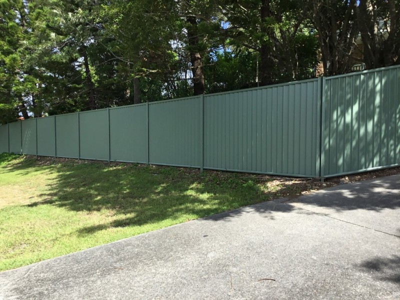 1 Watford Crescent, Molendinar QLD 4214