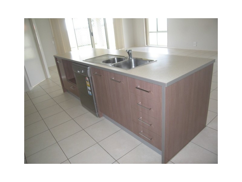 22 Viewridge Way, Molendinar QLD 4214