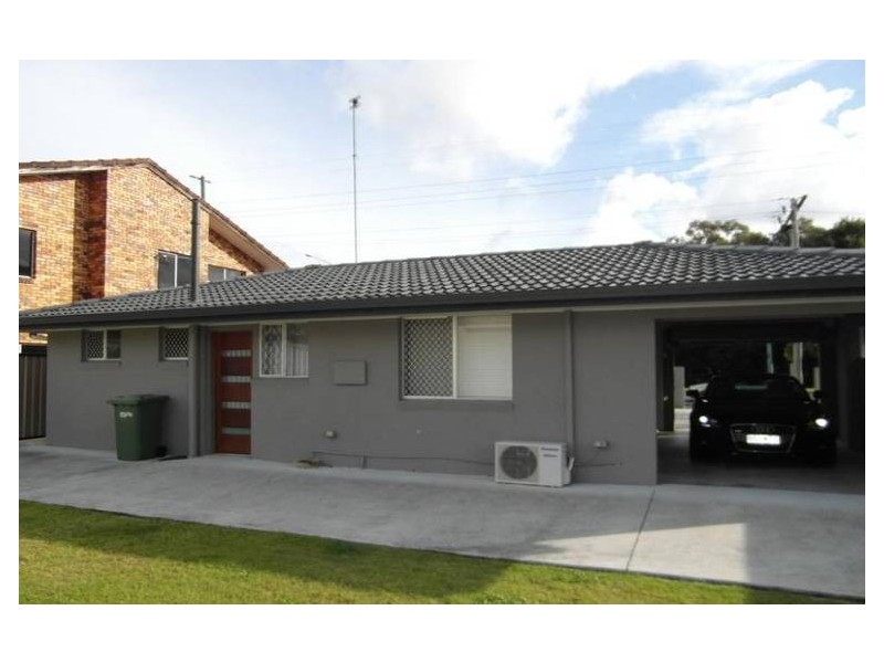 306 Ferry Road, Southport QLD 4215