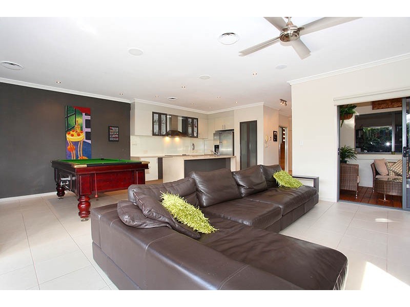 463A Pine Ridge Road, Runaway Bay QLD 4216