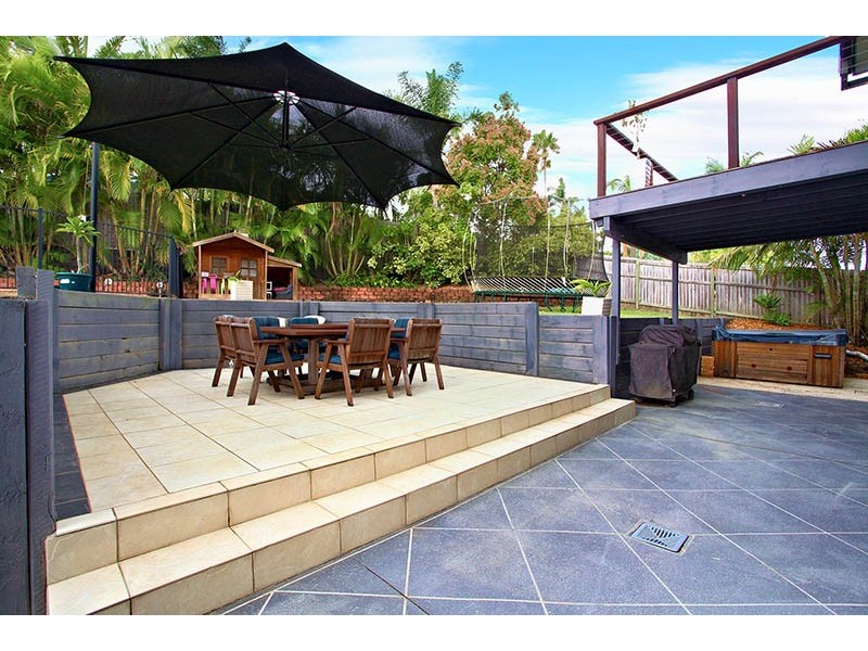31 Macquarie Avenue, Molendinar QLD 4214