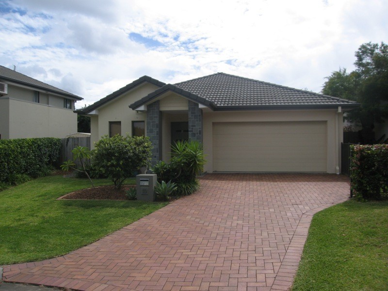 10 Mahogany Place, Molendinar QLD 4214