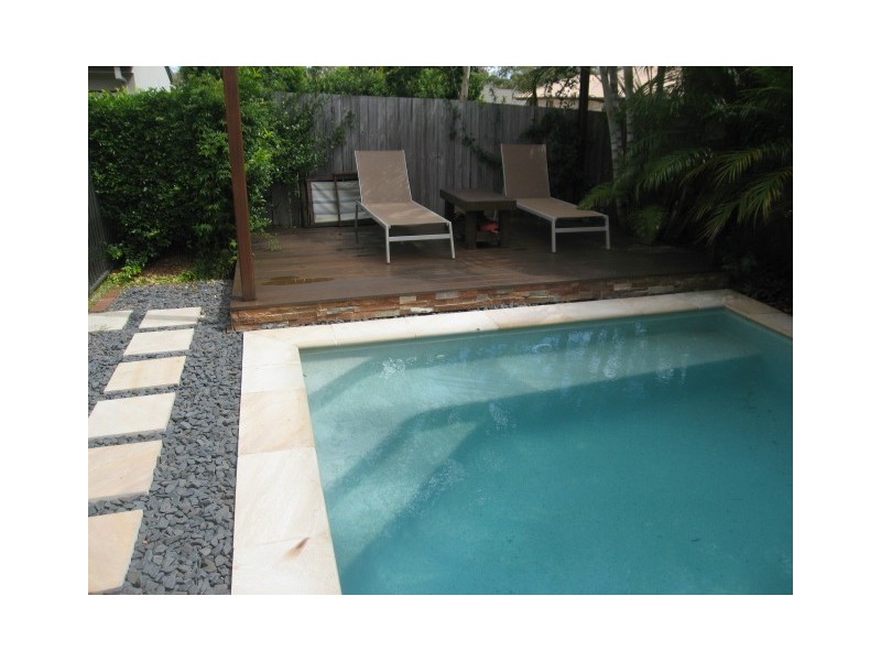 10 Mahogany Place, Molendinar QLD 4214