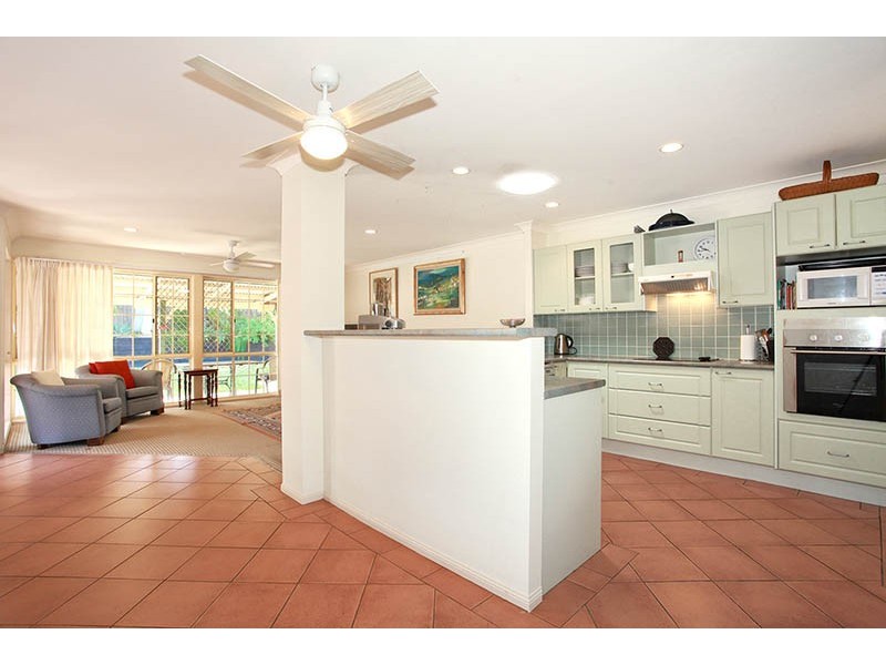 17 Castle Rock Street, Parkwood QLD 4214