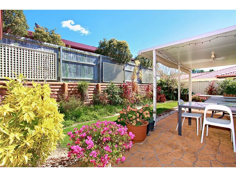 73 Crestwood Drive, Molendinar QLD 4214