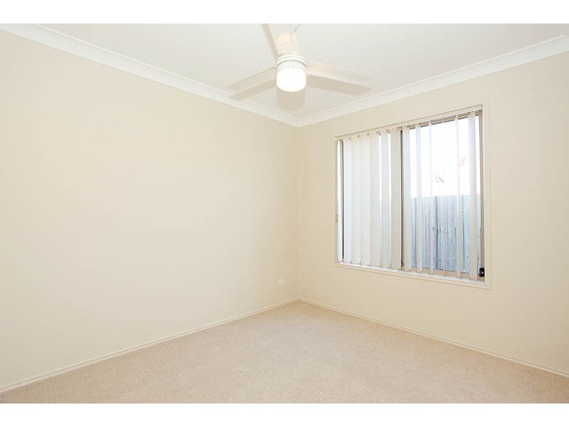 24 Dellwood Circuit, Molendinar QLD 4214