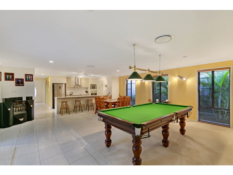 7 Banbrook Court, Molendinar QLD 4214
