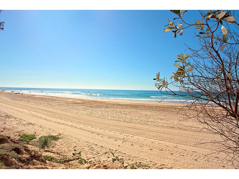 150 THE ESPLANADE, Surfers Paradise QLD 4217