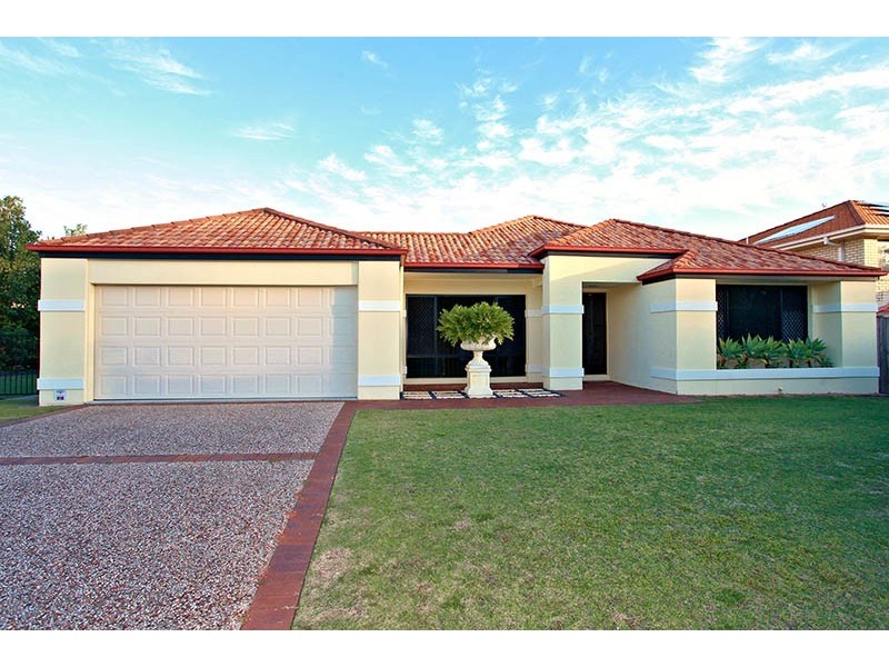 58 Crestwood Drive, Molendinar QLD 4214