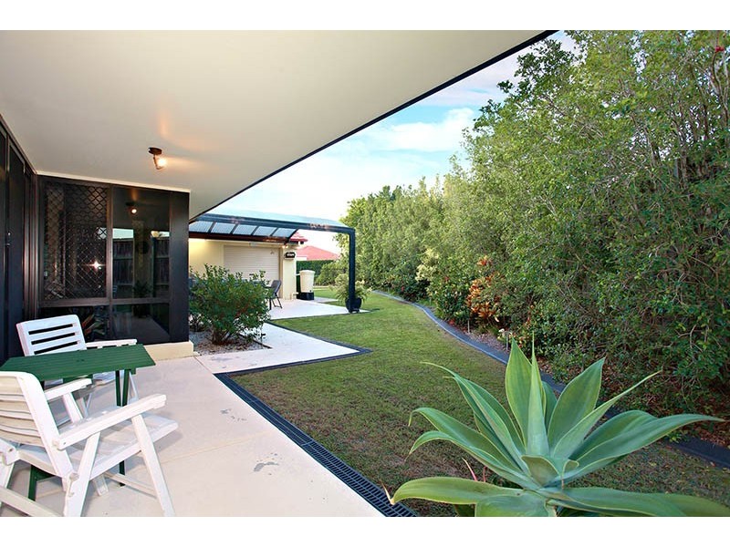 58 Crestwood Drive, Molendinar QLD 4214