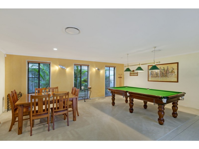 7 Banbrook Court, Molendinar QLD 4214