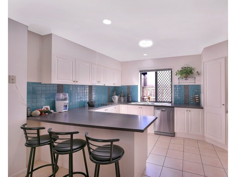 20 Brookland Court, Molendinar QLD 4214