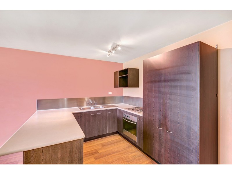 1/20 Genoa Street, Surfers Paradise QLD 4217