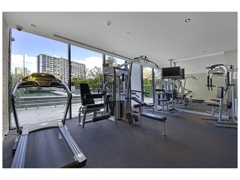 4 Wahroonga Place, Surfers Paradise QLD 4217