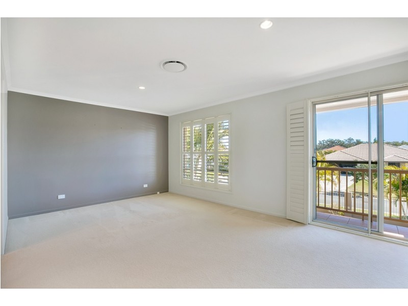 5 Leopard Tree Place, Molendinar QLD 4214