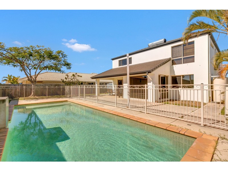 9 Sugargum Court, Molendinar QLD 4214