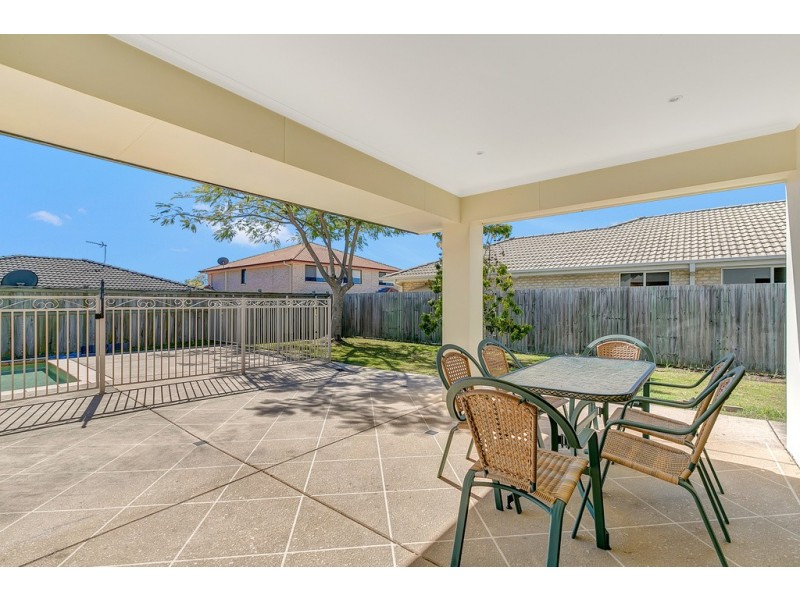 9 Sugargum Court, Molendinar QLD 4214