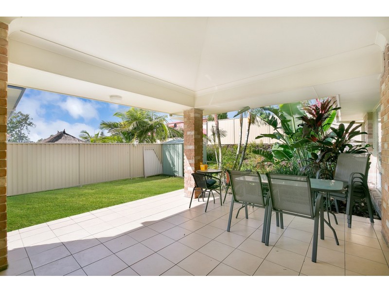 115 Crestwood Drive, Molendinar QLD 4214