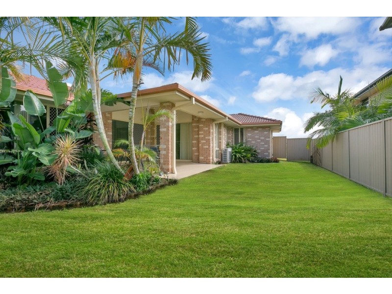 115 Crestwood Drive, Molendinar QLD 4214