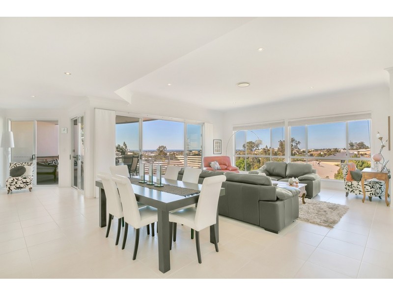 2/23 Worchester Terrace, Reedy Creek QLD 4227