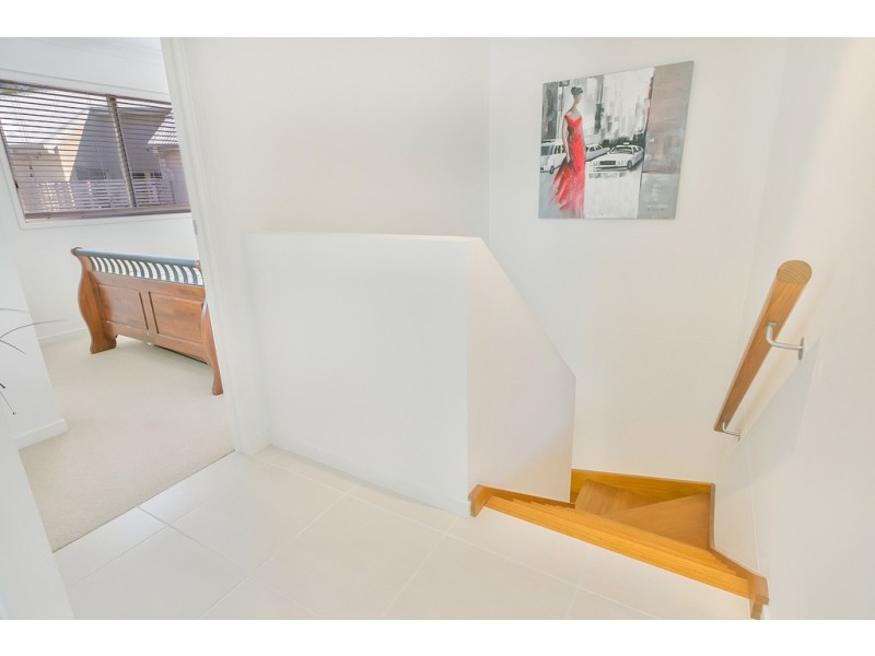 2/23 Worchester Terrace, Reedy Creek QLD 4227