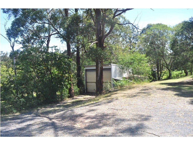 1 Woodlands Way, Parkwood QLD 4214