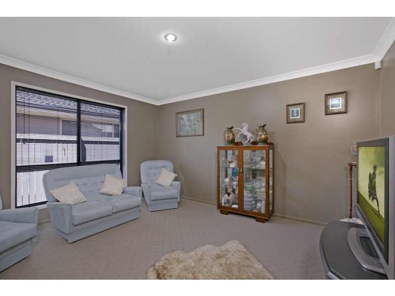 56 Coachwood Drive, Molendinar QLD 4214