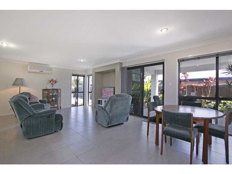 56 Coachwood Drive, Molendinar QLD 4214