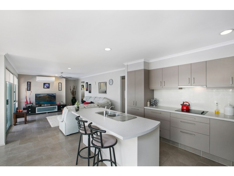 293 Central Street, Arundel QLD 4214