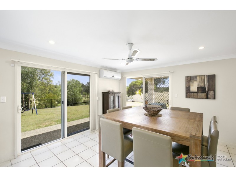 10 Tanzen Drive, Arundel QLD 4214