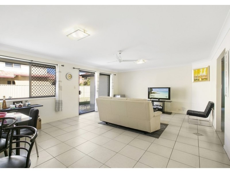 7 Oakridge Place, Molendinar QLD 4214