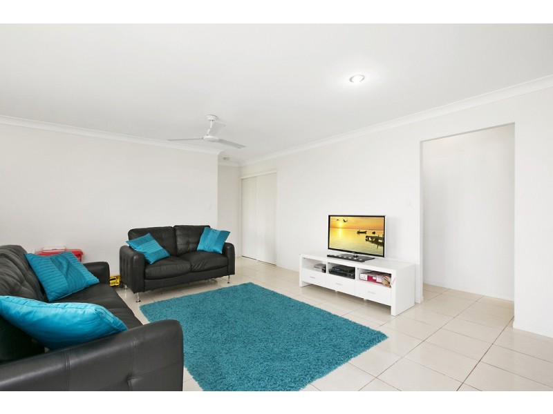 17 Silkwood Way, Molendinar QLD 4214