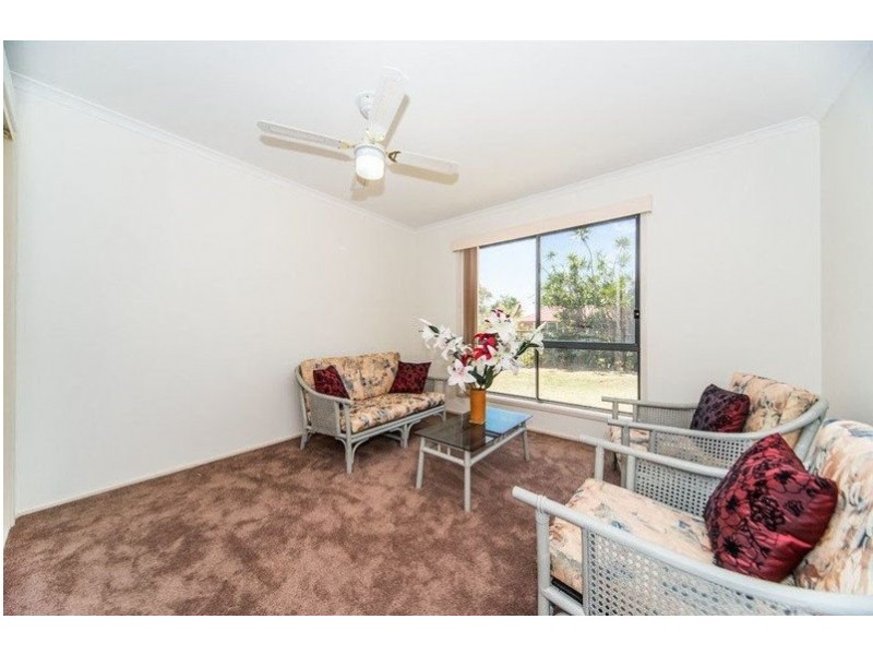 4 West Mountain Court, Parkwood QLD 4214