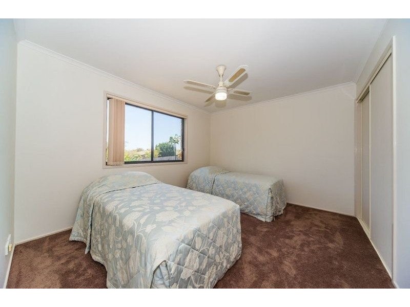 4 West Mountain Court, Parkwood QLD 4214